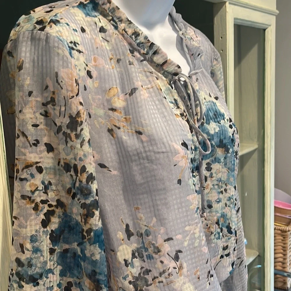 Love Stitch Flowy Dress - Picture 4 of 13